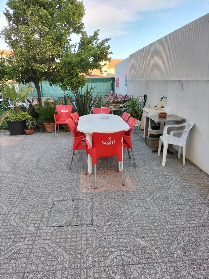 Appartamento Bem Me Quer 1 Almada Esterno foto