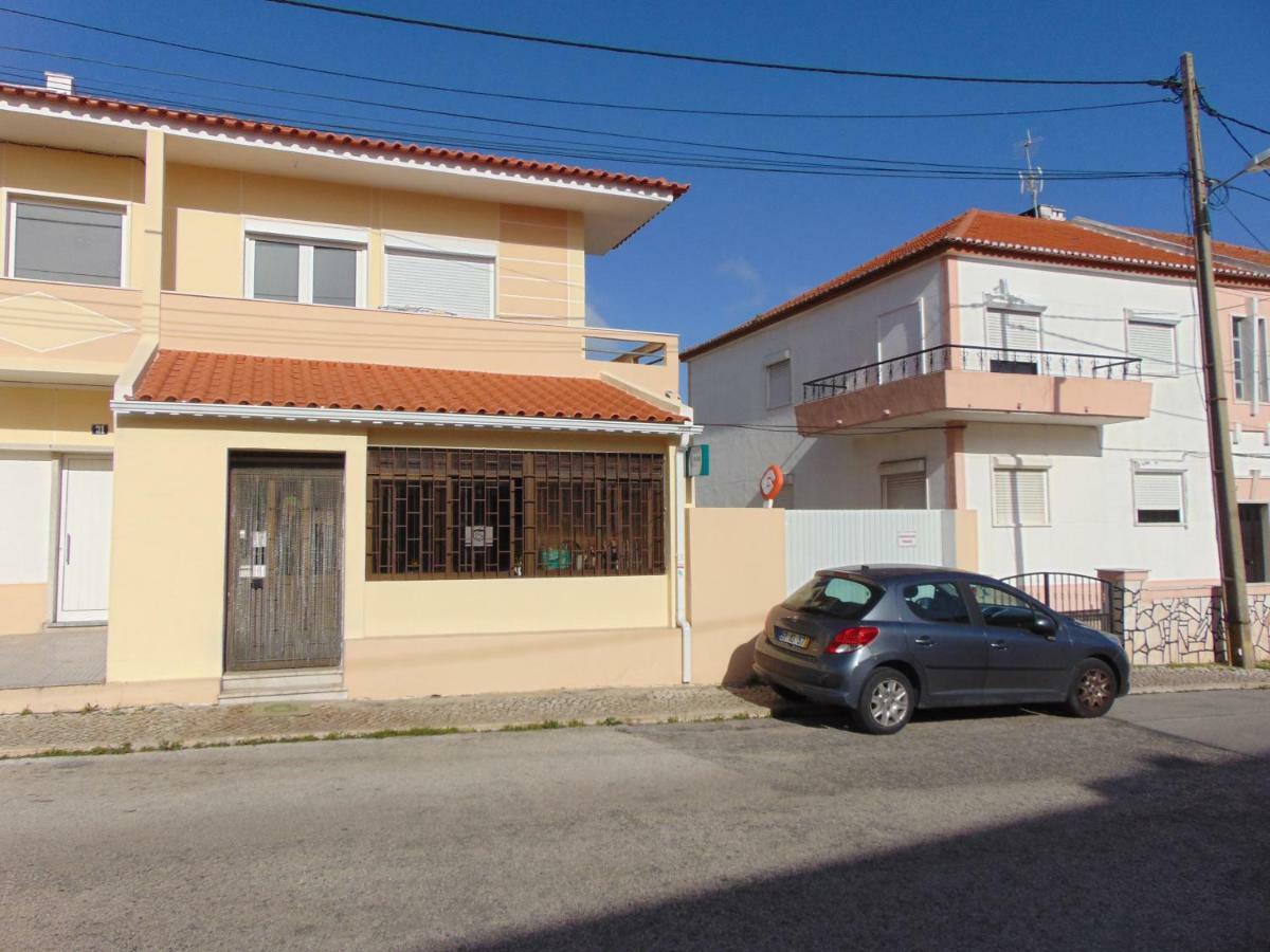 Appartamento Bem Me Quer 1 Almada Esterno foto